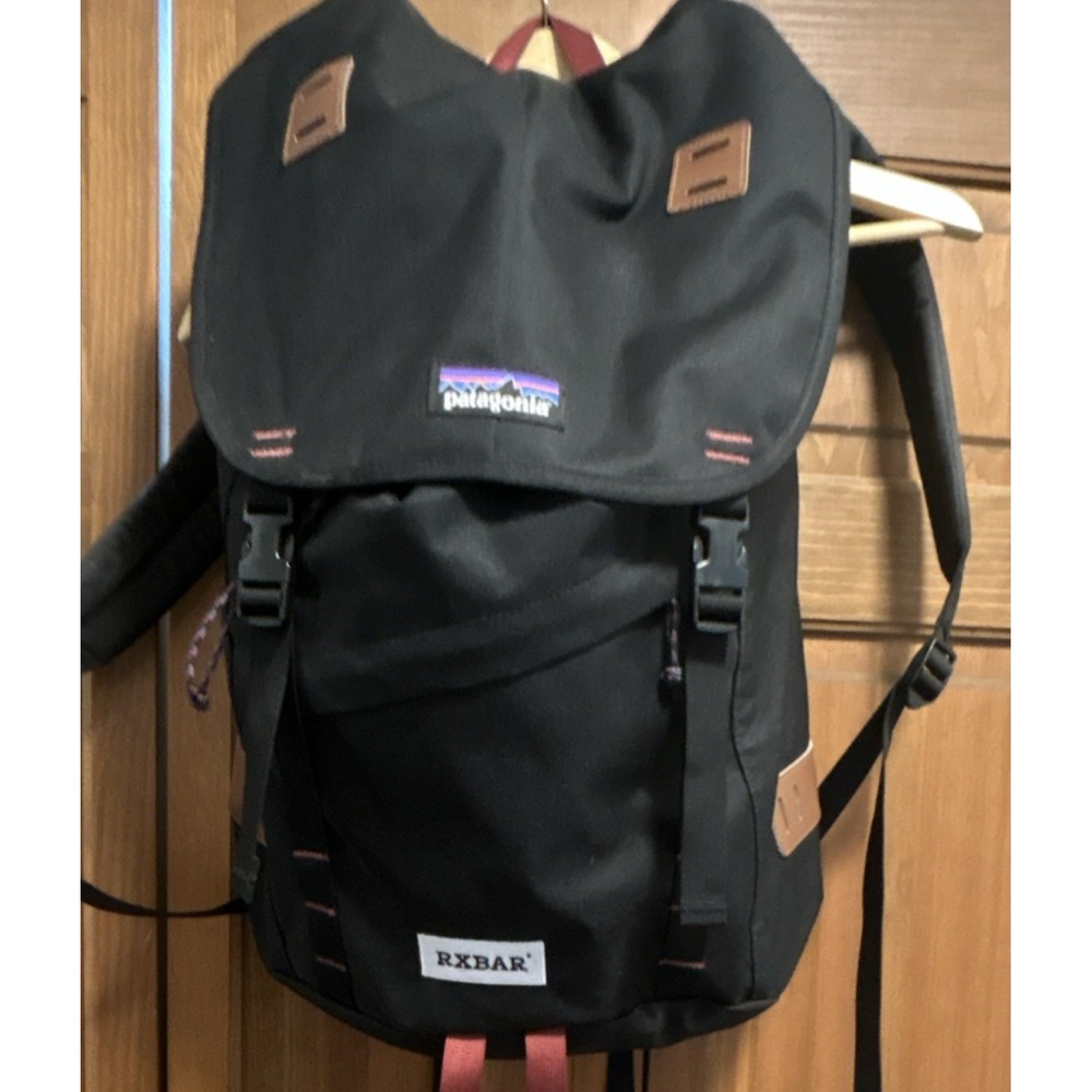 Patagonia ALL Hiking Backpack Black w Red Interior laptop pkt Poly Padded Straps